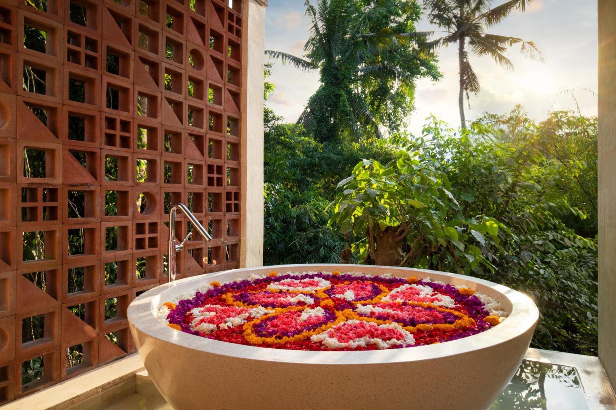 Suara Alam Hotel Ubud By Ini Vie Hospitality Esterno foto