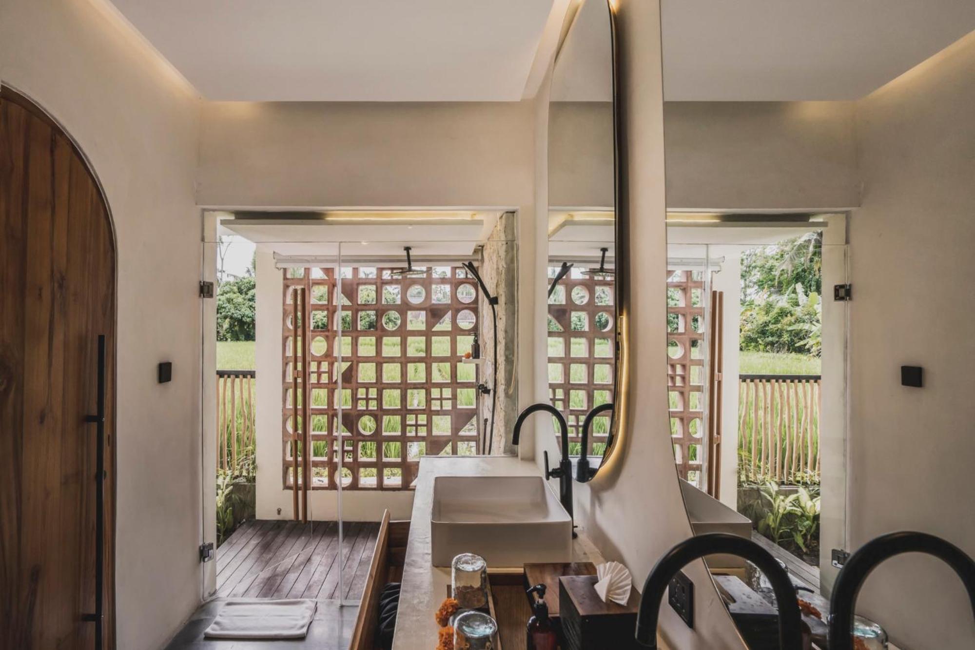 Suara Alam Hotel Ubud By Ini Vie Hospitality Esterno foto